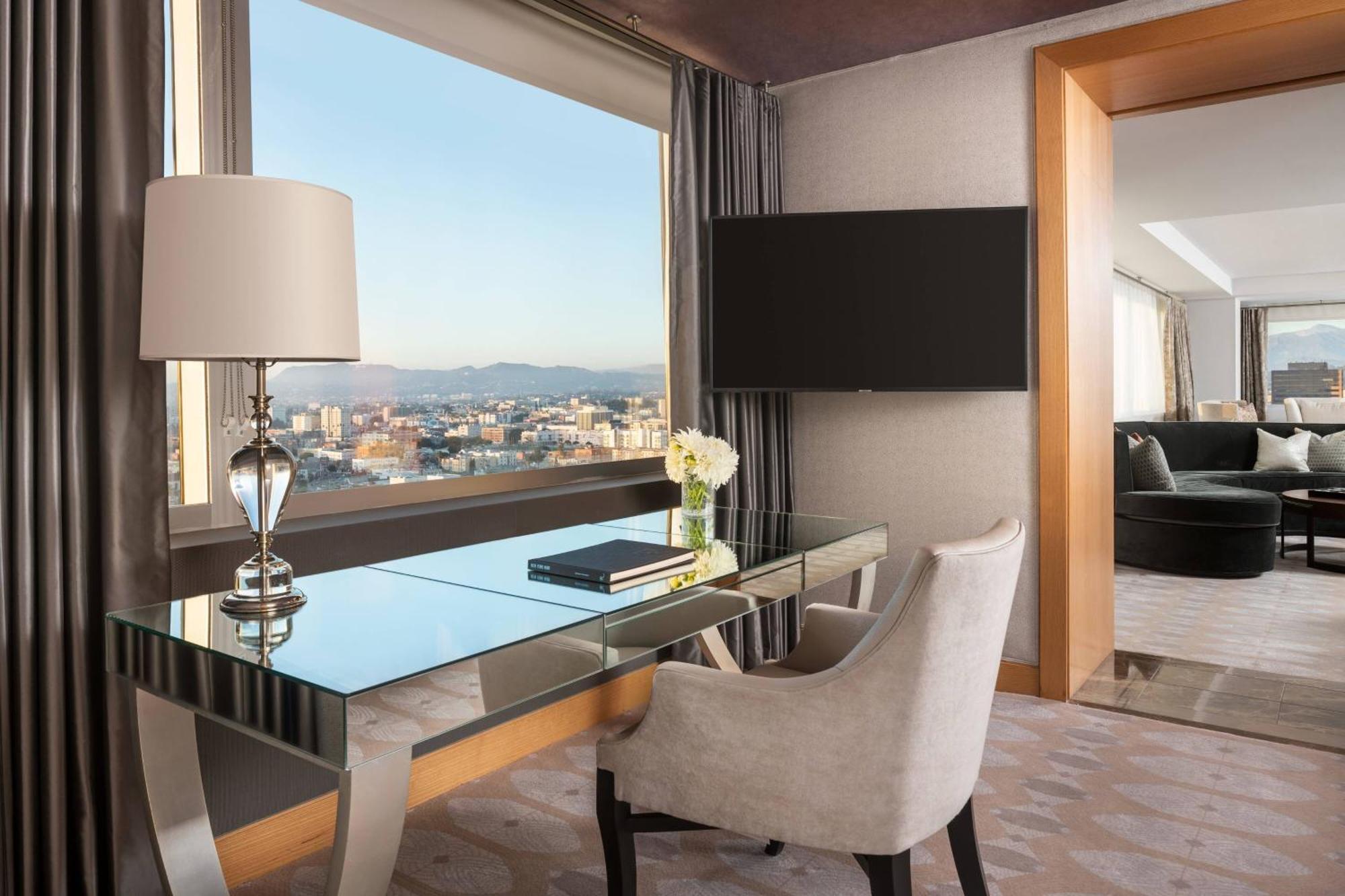 The Ritz-carlton, Angeles L.a. Live